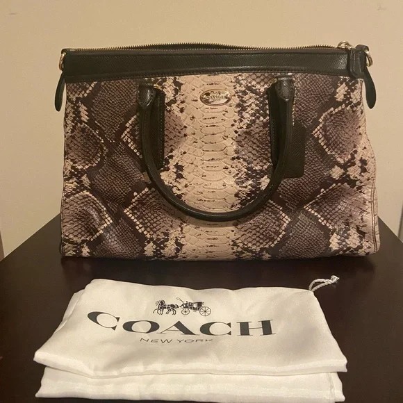 Used Coach Handbag - Picture 3 of 4
